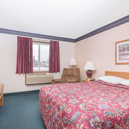 Hotel Super 8 By Wyndham Superior Wi Exteriér fotografie