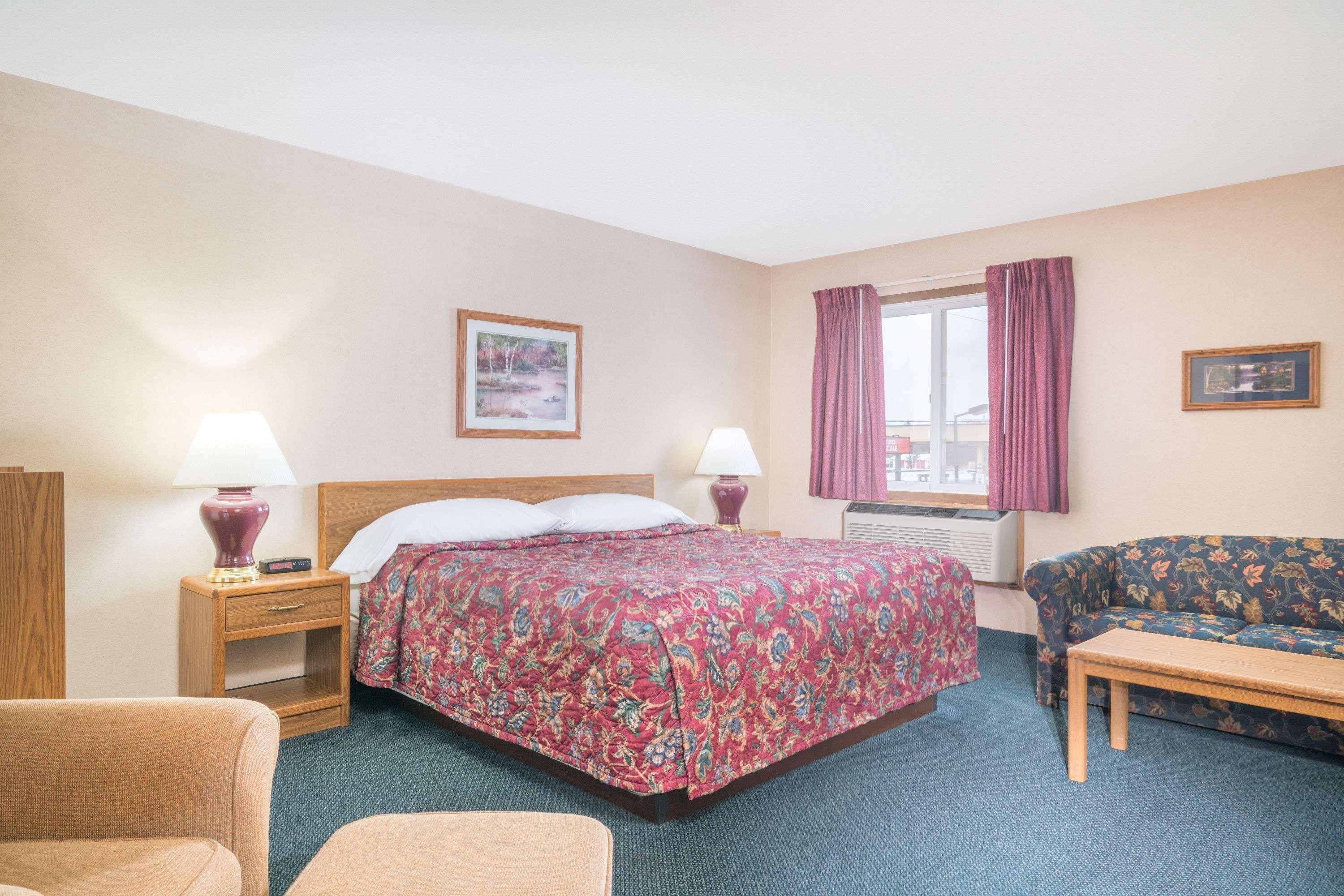 Hotel Super 8 By Wyndham Superior Wi Exteriér fotografie