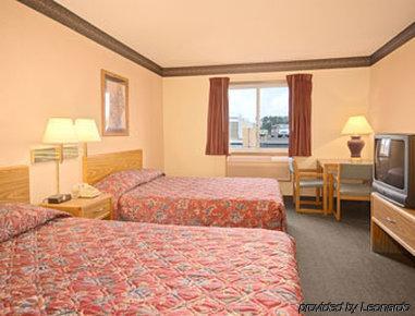 Hotel Super 8 By Wyndham Superior Wi Pokoj fotografie